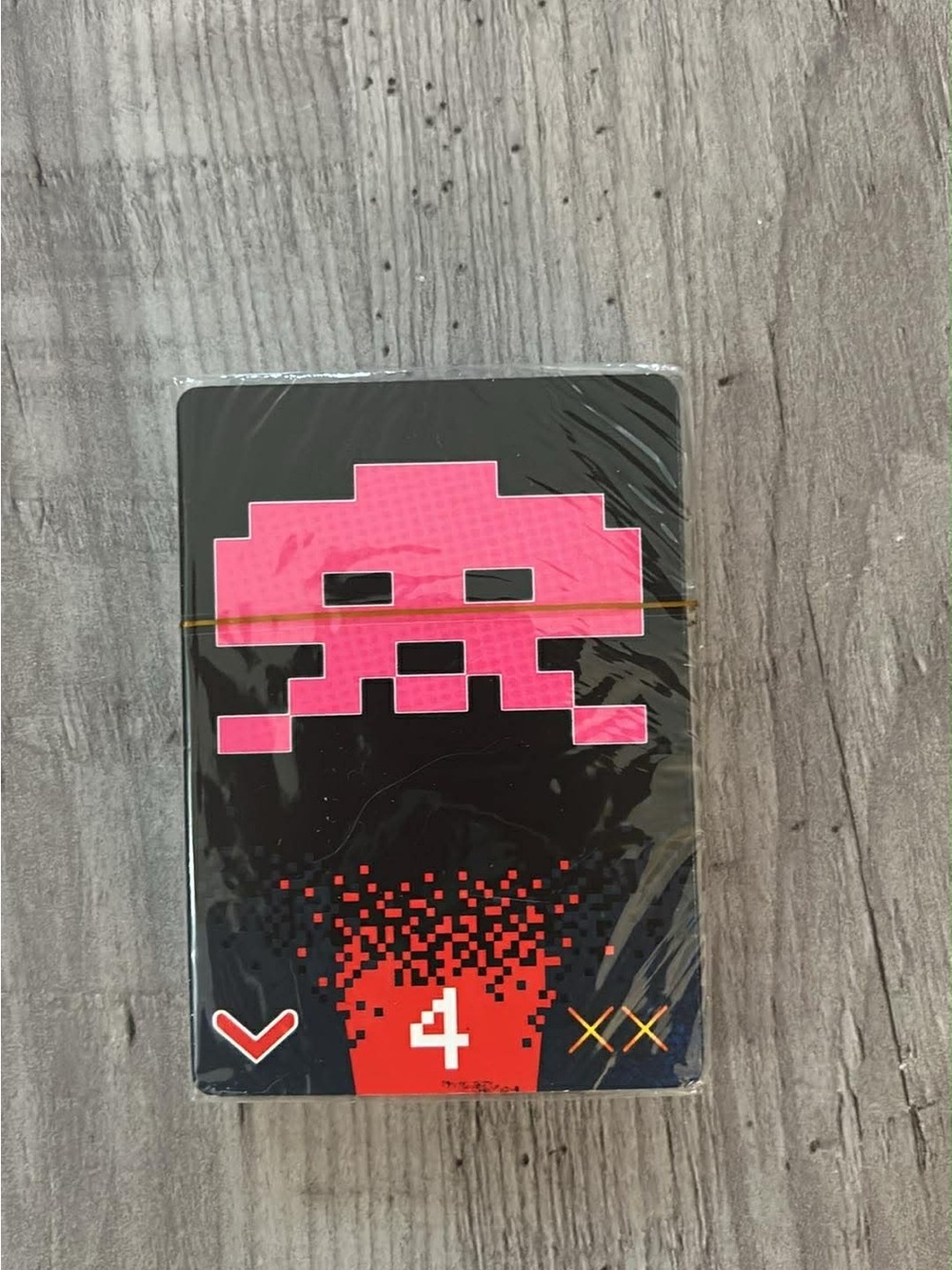 Space Invaders Retro Board Game Set - Red, Black, Blue - Picture 8 of 10
